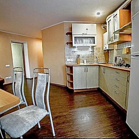 Lotos For You Apartments นิโกลาเยฟ ภายนอก รูปภาพ