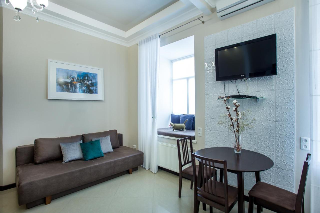 Lotos For You Apartments นิโกลาเยฟ ภายนอก รูปภาพ