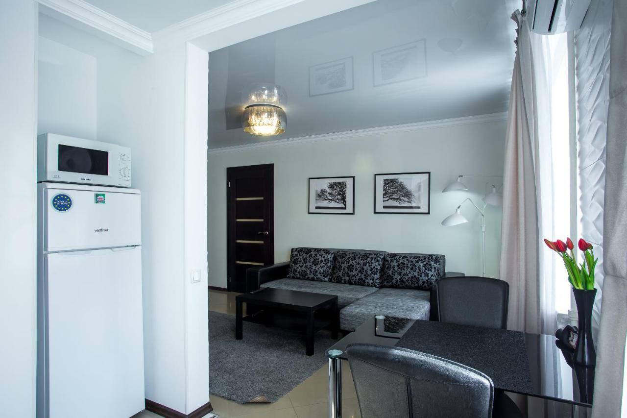 Lotos For You Apartments นิโกลาเยฟ ภายนอก รูปภาพ