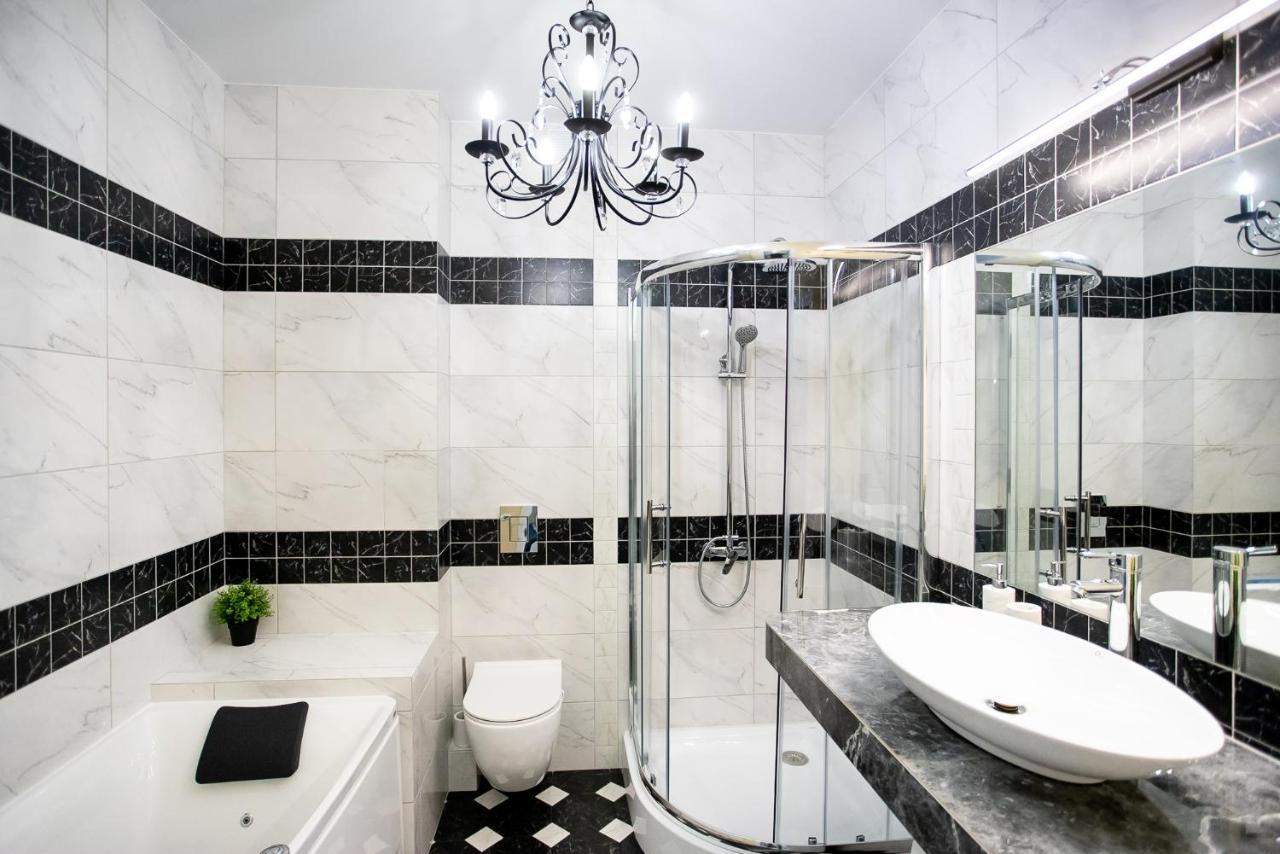 Lotos For You Apartments นิโกลาเยฟ ภายนอก รูปภาพ